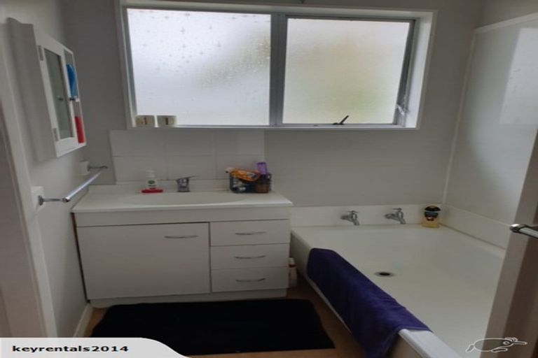 Photo of property in 172b Dowse Drive, Maungaraki, Lower Hutt, 5010