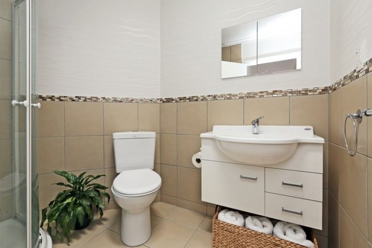 Photo of property in 1 Douglas Mclean Avenue, Marewa, Napier, 4110