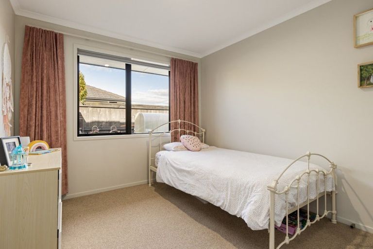 Photo of property in 60 Puhirake Crescent, Pyes Pa, Tauranga, 3112