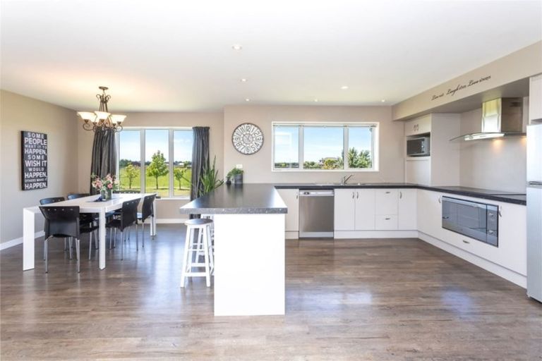 Photo of property in 27 Tupelo Place, Swannanoa, Rangiora, 7476