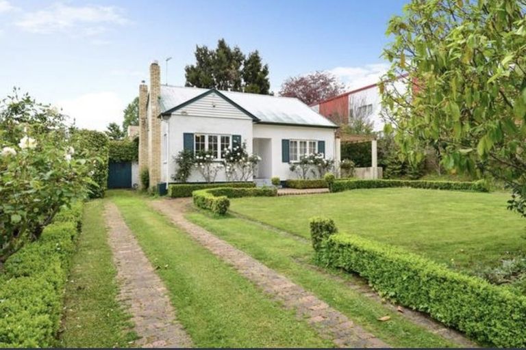 Photo of property in 6 Hammond Street, Hamilton Central, Hamilton, 3204