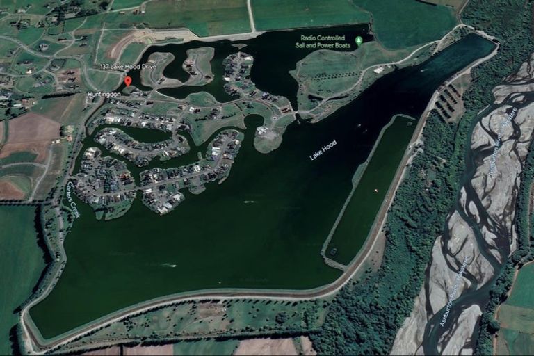 Photo of property in 137 Lake Hood Drive, Huntingdon, Ashburton, 7774