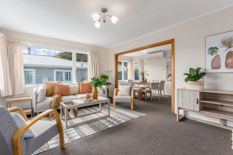 Photo of property in 73 Petrie Street, Wainuiomata, Lower Hutt, 5014