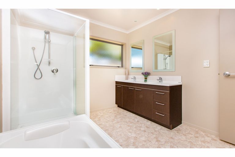 Photo of property in 1734 Kakaramea Road, Ngahinapouri, Hamilton, 3290