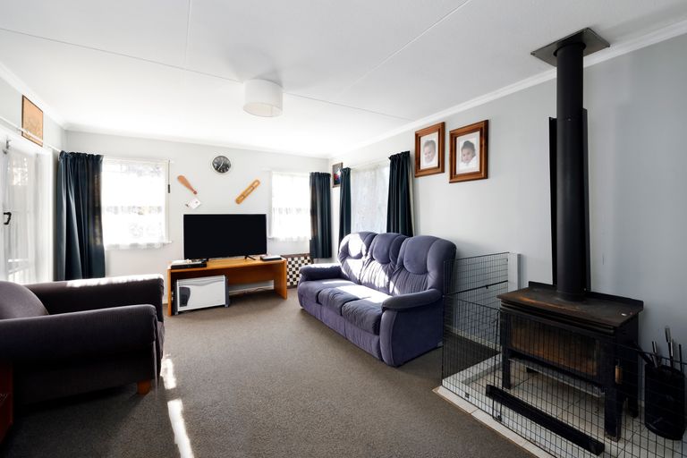 Photo of property in 2 Talbot Street, Motueka, 7120