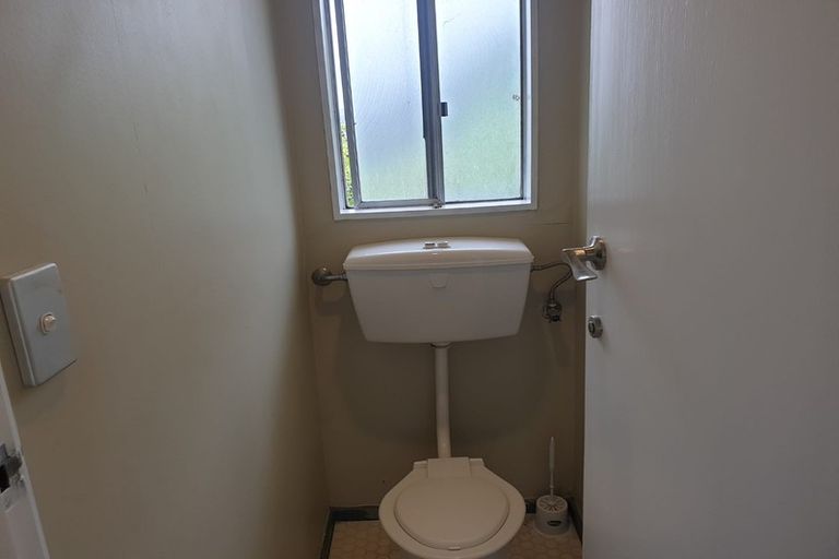 Photo of property in 2 Fairburn Grove, Johnsonville, Wellington, 6037