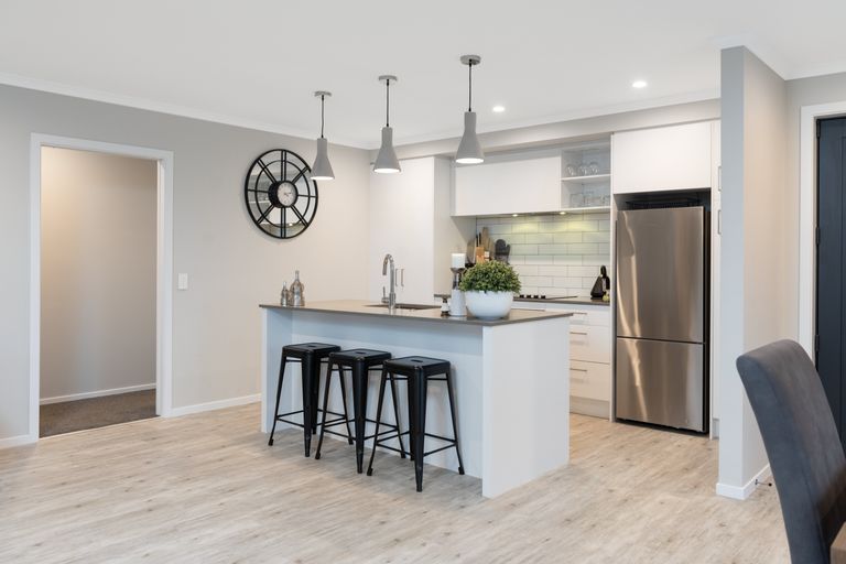 Photo of property in 2 Moira Close, Welcome Bay, Tauranga, 3175