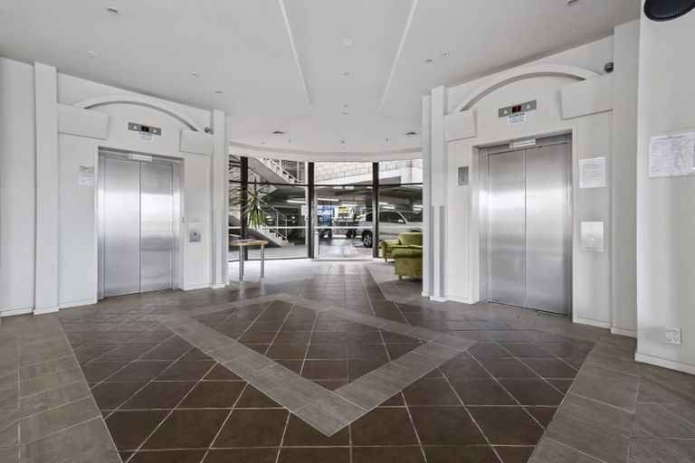 Photo of property in The Rennaissance, 11g/18 Ronwood Avenue, Manukau, Auckland, 2104