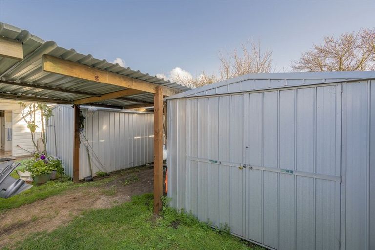 Photo of property in 12 Whitby Avenue, Whitianga, 3510