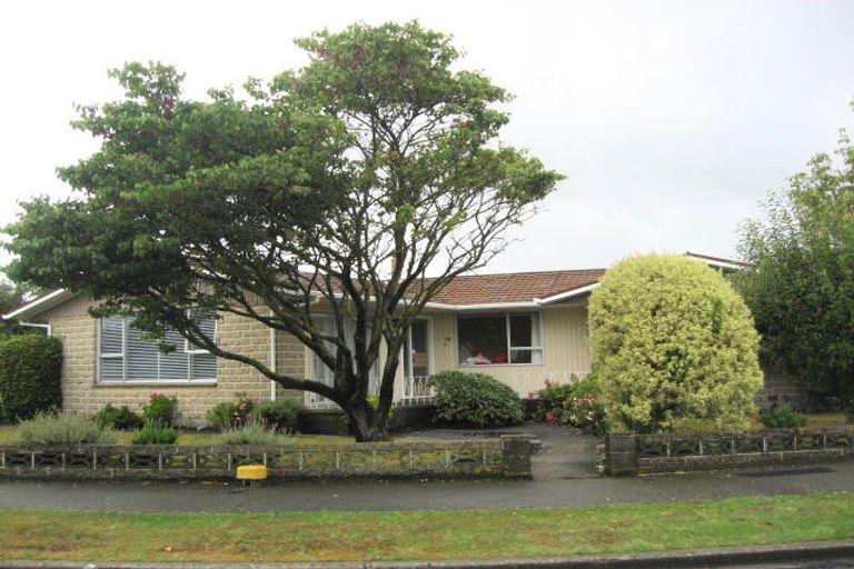 Photo of property in 50 Strathfield Avenue, Dallington, Christchurch, 8061