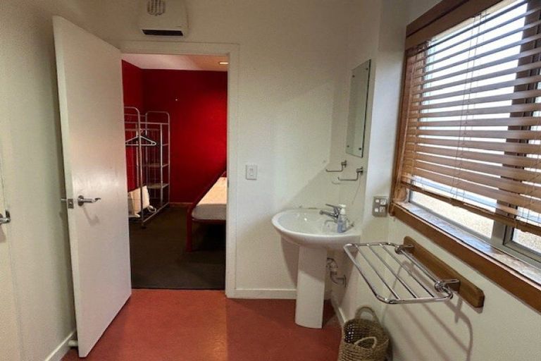 Photo of property in 2/9 Matrica Court, Wanaka, 9305