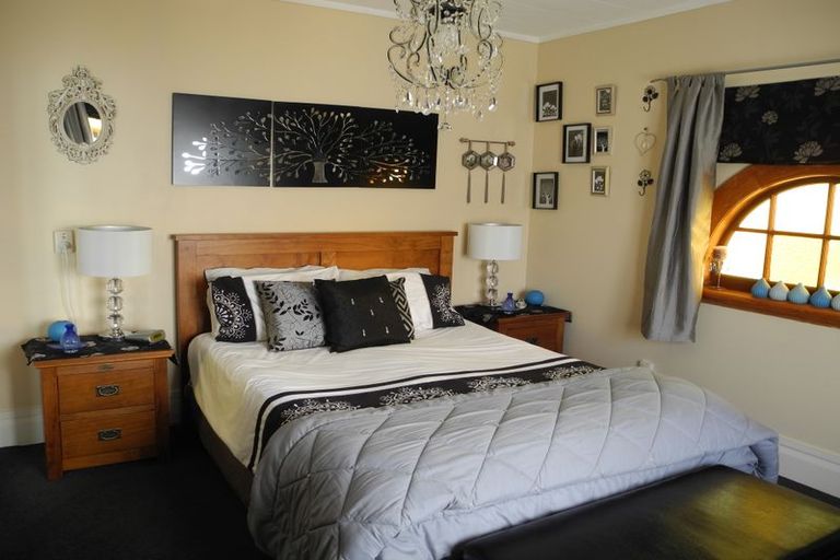 Photo of property in 45 Opie Street, Waimate, 7924