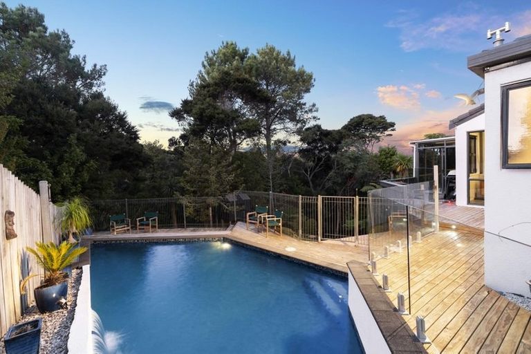 Photo of property in 14 David Beattie Place, Chatswood, Auckland, 0626