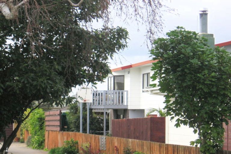 Photo of property in 10b Short Street, Otumoetai, Tauranga, 3110