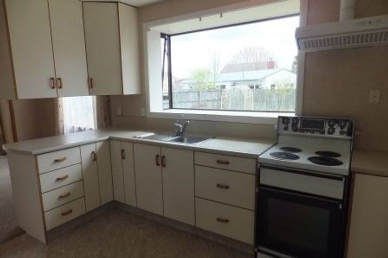 Photo of property in 29 Lochee Road, Upper Riccarton, Christchurch, 8041