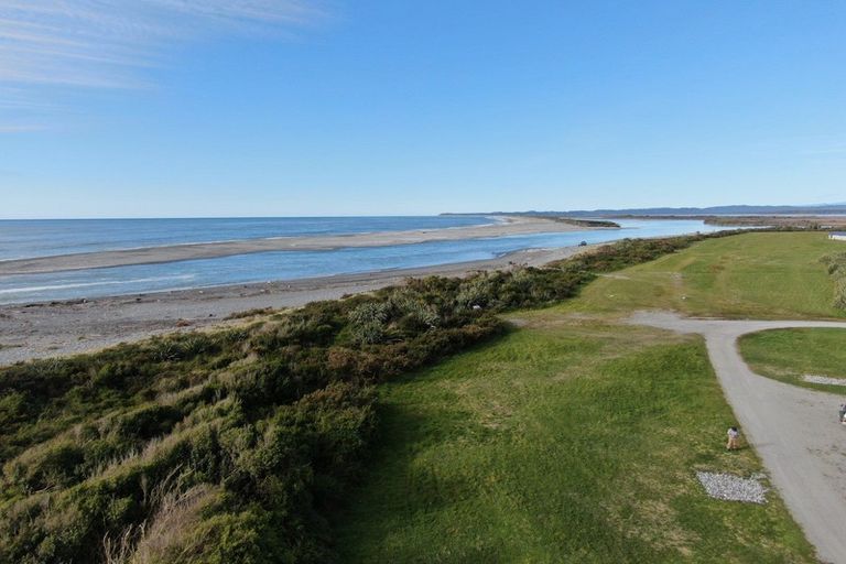 Photo of property in 7 The Parade, Okarito, Whataroa, 7886