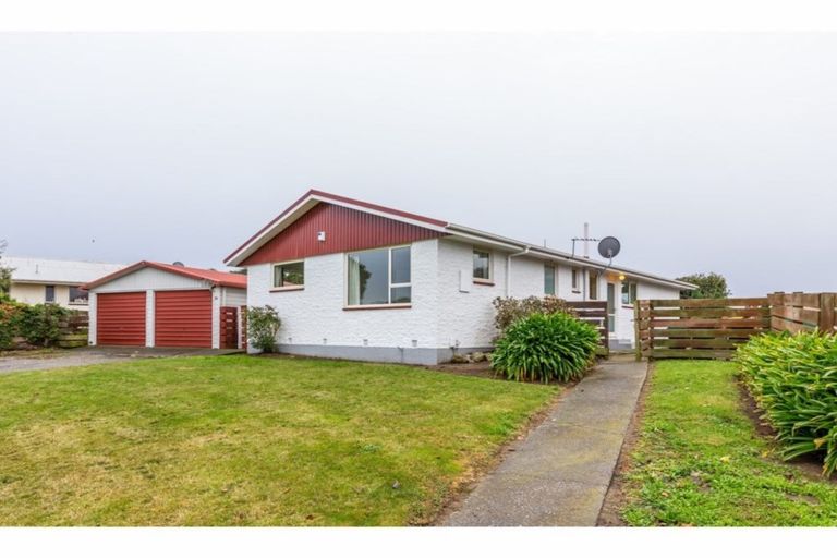 Photo of property in 50 Charles Upham Avenue, Hillmorton, Christchurch, 8025