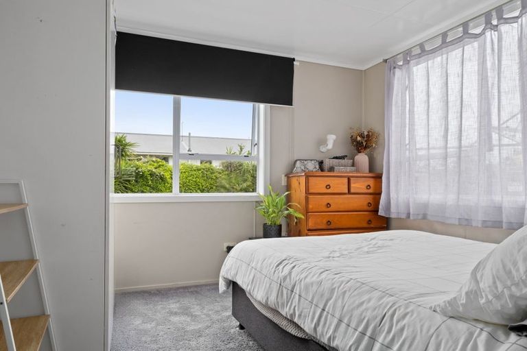 Photo of property in 1 Lyndhurst Street, Awapuni, Gisborne, 4010