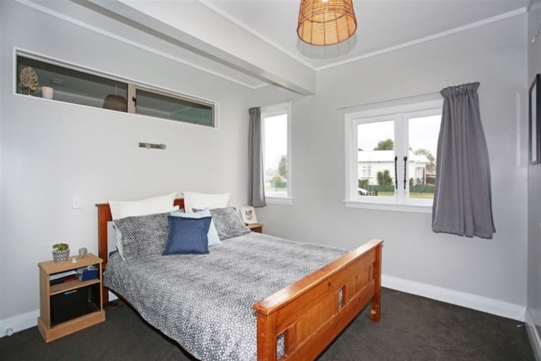 Photo of property in 1 Childs Avenue, Pukekohe, 2120