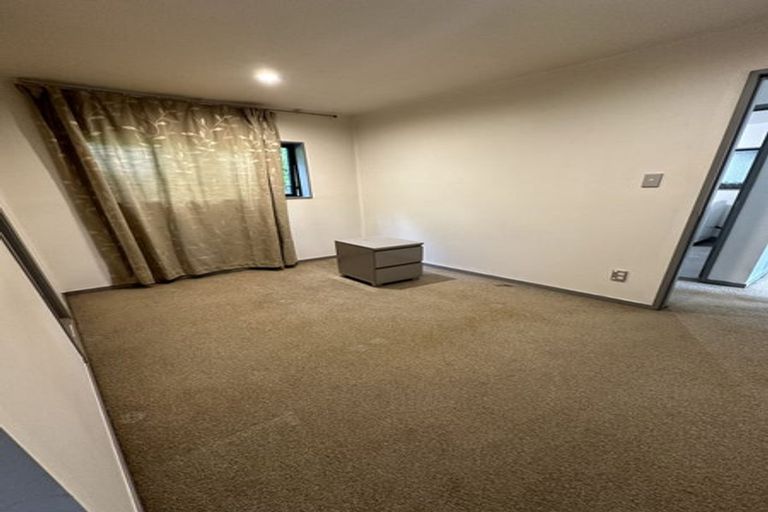 Photo of property in 7 Riverhills Avenue, Pakuranga Heights, Auckland, 2010