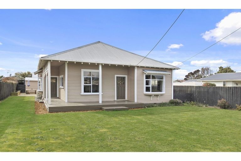 Photo of property in 79 Amyes Road, Hornby, Christchurch, 8042