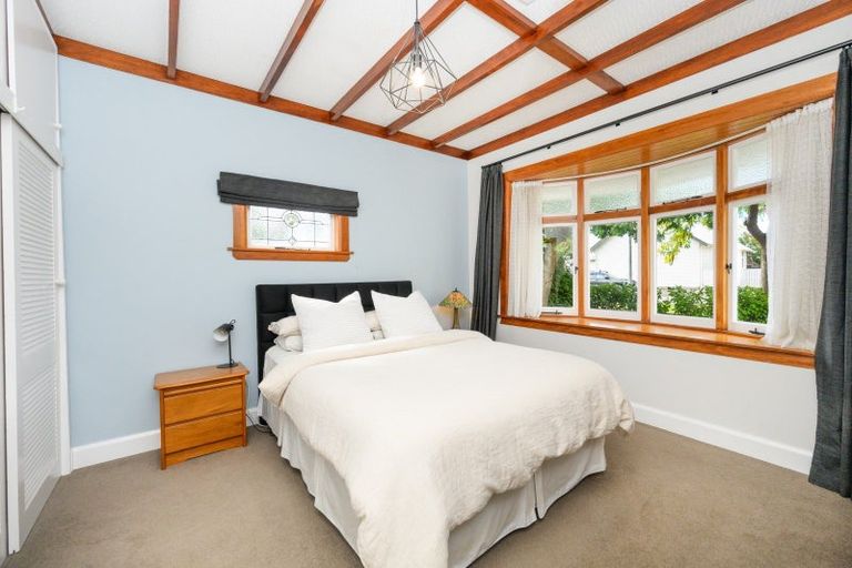 Photo of property in 10 Kingswood Street, Takaro, Palmerston North, 4412