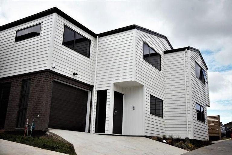 Photo of property in 142b Rangitoto Road, Papatoetoe, Auckland, 2025