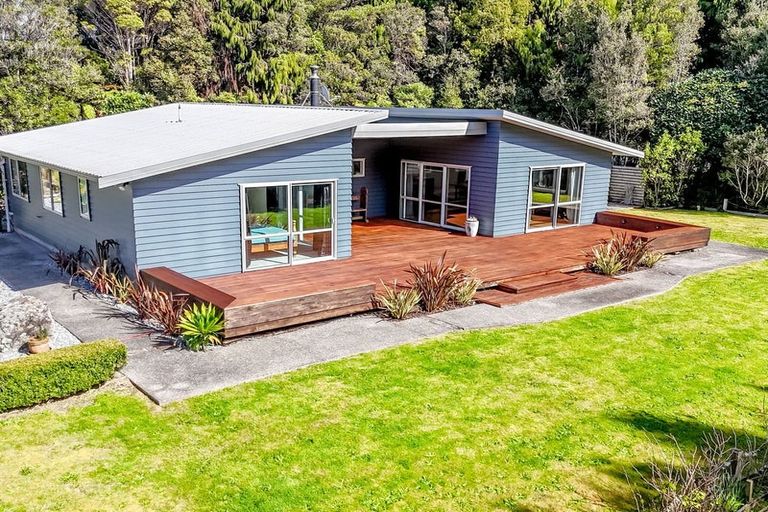 Photo of property in 2 Sanctuary Place, Kumara Junction, Hokitika, 7882