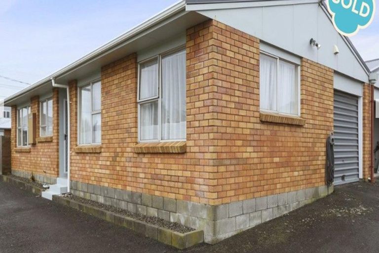 Photo of property in 10a Chilman Street, Strandon, New Plymouth, 4312