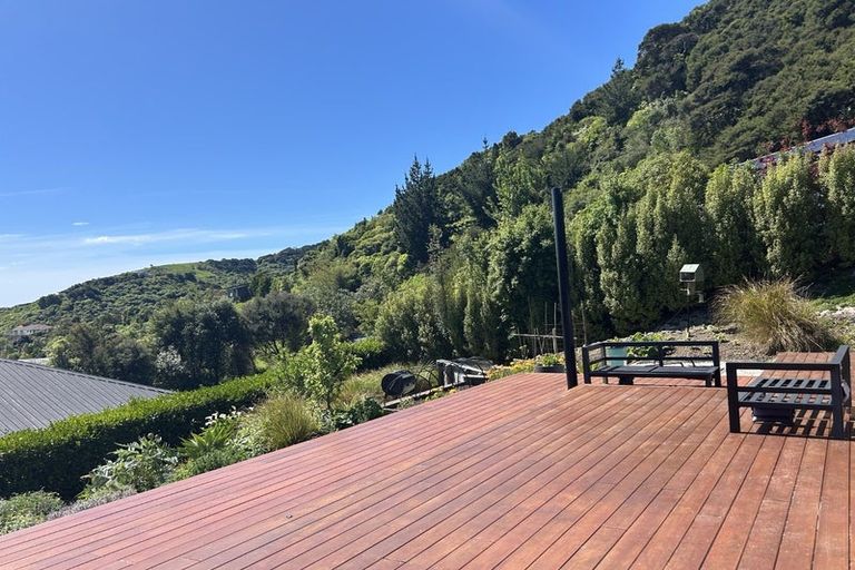 Photo of property in 1 Koura Road, Atawhai, Nelson, 7010