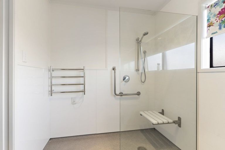 Photo of property in 97k High Street, Solway, Masterton, 5810