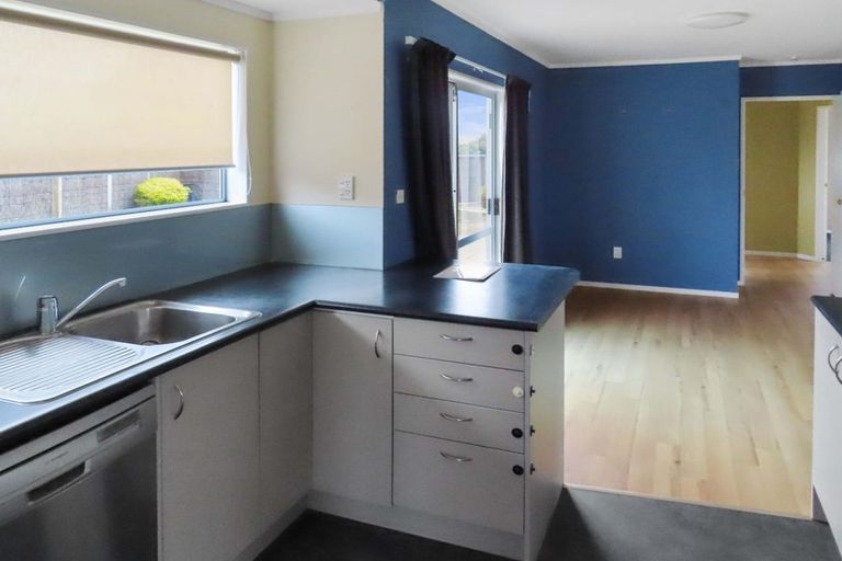 Photo of property in 262 Maungaraki Road, Maungaraki, Lower Hutt, 5010