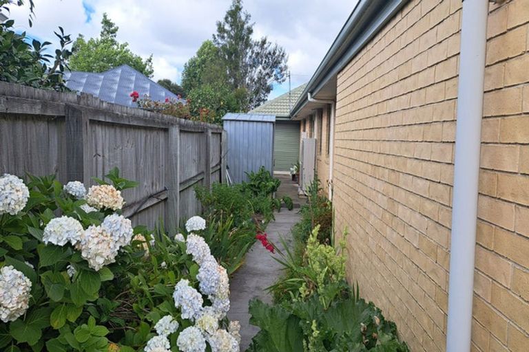 Photo of property in 3 Dunmurry Place, Casebrook, Christchurch, 8051