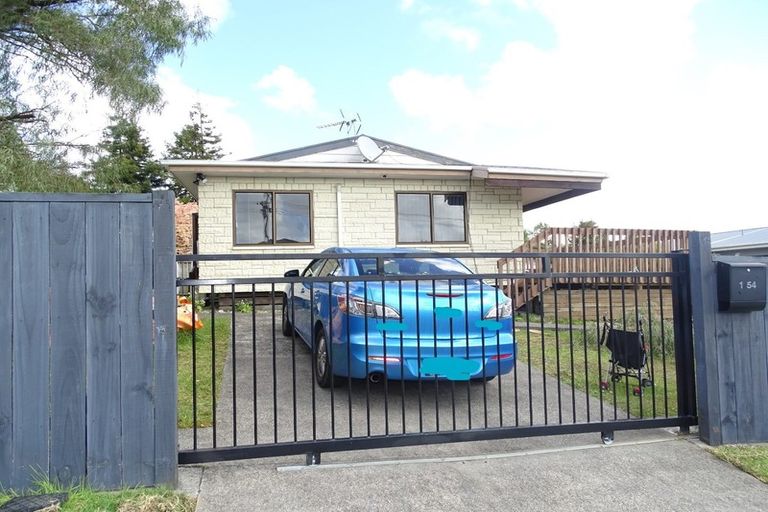 Photo of property in 1/54 Pooks Road, Ranui, Auckland, 0612