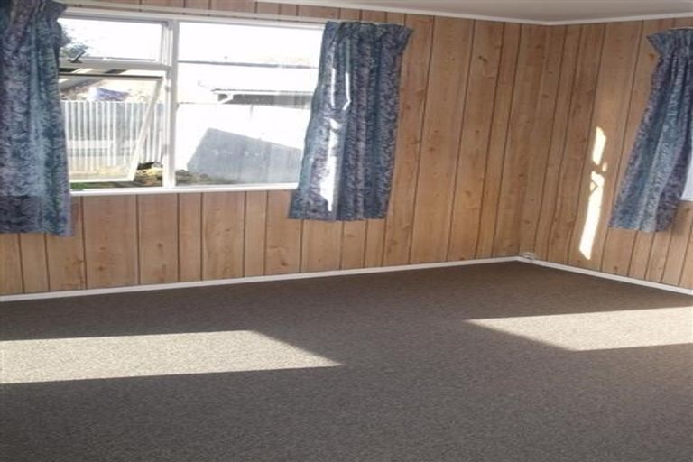 Photo of property in 9 Currie Street, Greenmeadows, Napier, 4112