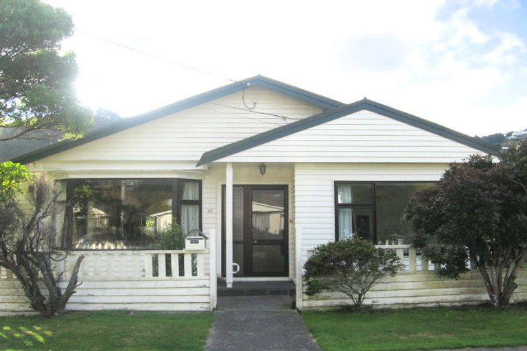 Photo of property in 10 Fernlea Avenue, Karori, Wellington, 6012