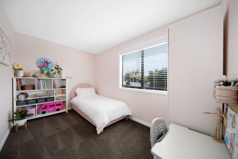 Photo of property in 15 Sea View Terrace, Cockle Bay, Auckland, 2014