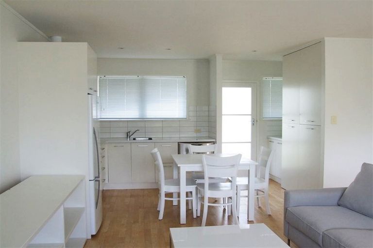 Photo of property in 3/179 Victoria Road, Devonport, Auckland, 0624