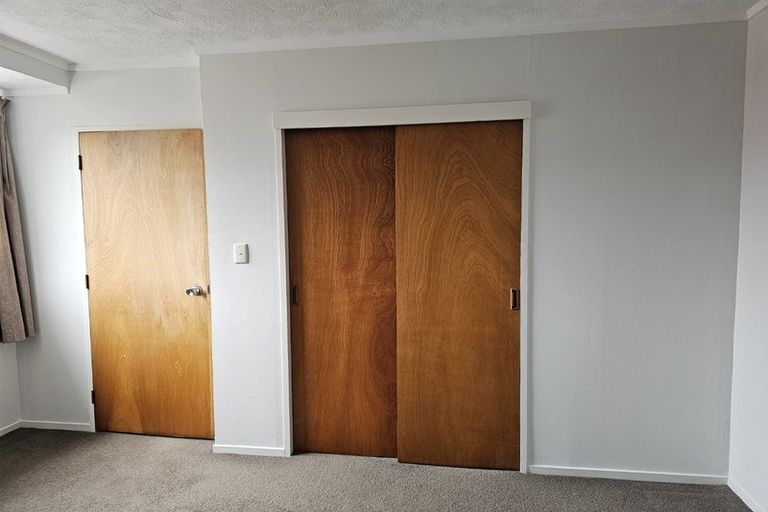 Photo of property in 6/2 Burdendale Grove, Churton Park, Wellington, 6037