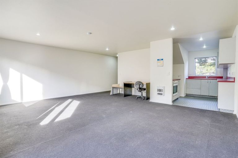 Photo of property in 4/336 Lincoln Road, Addington, Christchurch, 8024