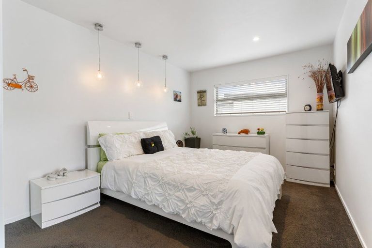 Photo of property in 202 Bond Street, Whangamata, 3620