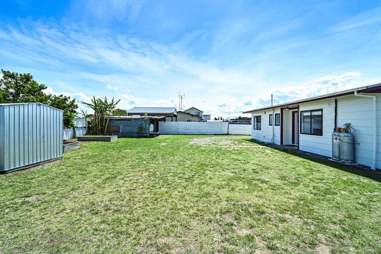 Photo of property in 3 Holmes Place, Flaxmere, Hastings, 4120