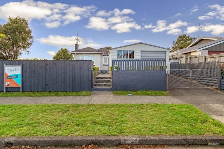 Photo of property in 10 Merton Street, Trentham, Upper Hutt, 5018