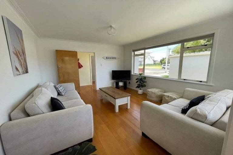 Photo of property in 51c Percy Road, Papamoa Beach, Papamoa, 3118