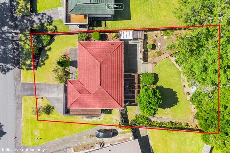 Photo of property in 22 Cantina Avenue, Bayview, Auckland, 0629