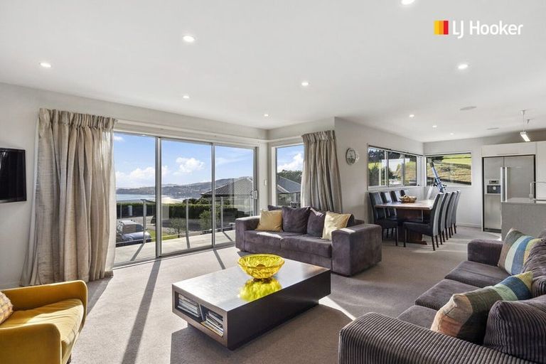 Photo of property in 333 Highcliff Road, Highcliff, Dunedin, 9013