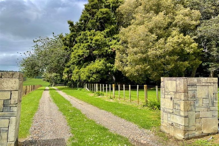 Photo of property in 54 Coulston Road, Ramarama, Pukekohe, 2677