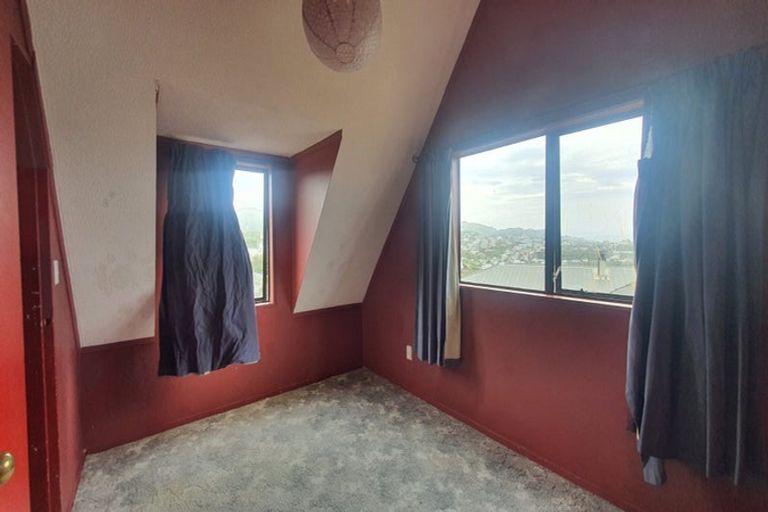 Photo of property in 1/6 Jasmine Grove, Maungaraki, Lower Hutt, 5010