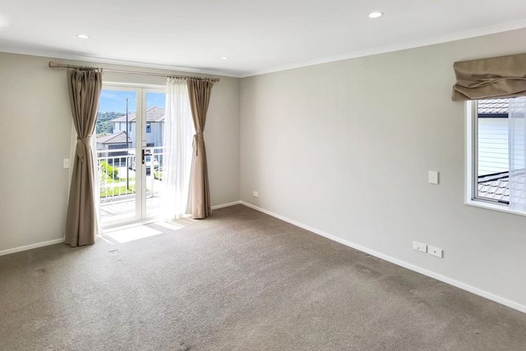 Photo of property in 80 Mackay Drive, Greenhithe, Auckland, 0632