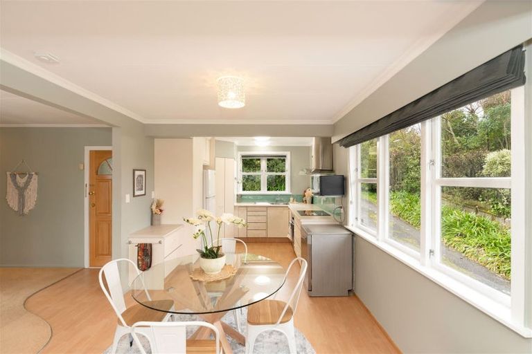 Photo of property in 6 Muhunoa West Road, Ohau, Levin, 5570